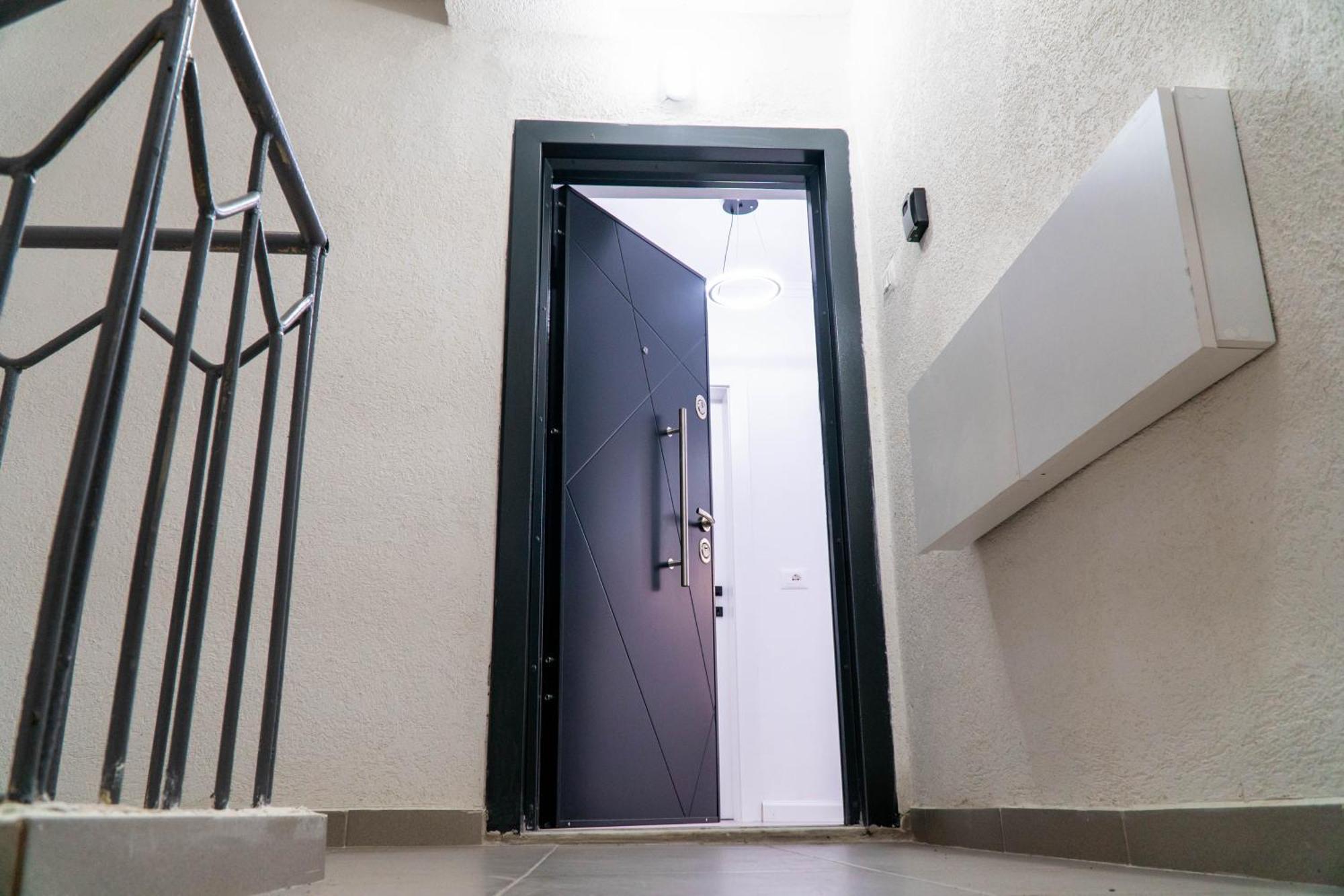 Signature Apartment 8 Tirana Zewnętrze zdjęcie
