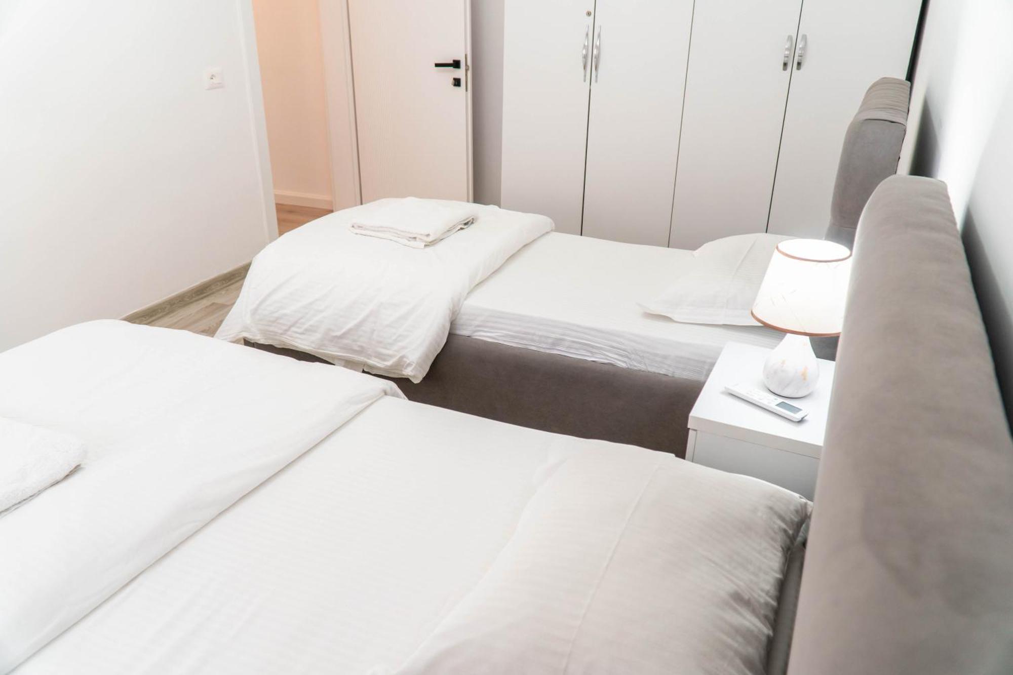 Signature Apartment 8 Tirana Zewnętrze zdjęcie